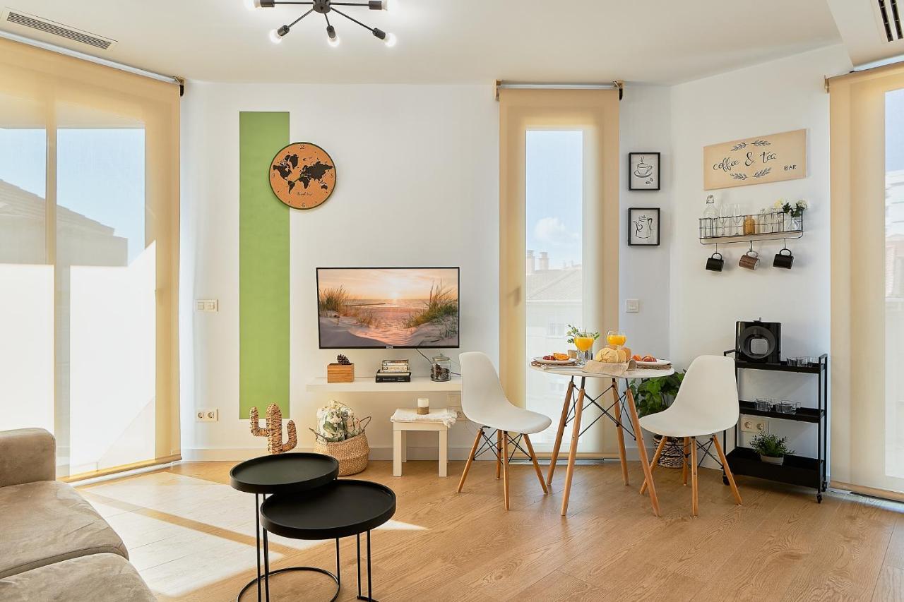Sunny Elite Apartment Malaga Exterior photo